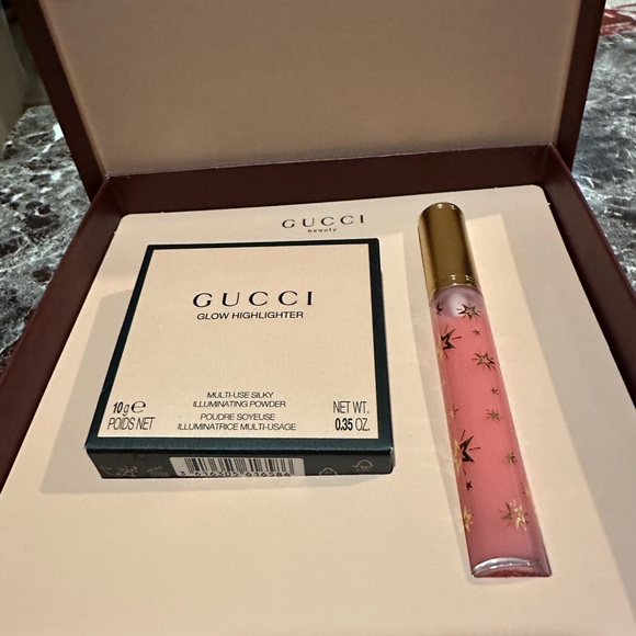 Gucci Other - Gucci Radiant Highlighter and Gloss Duo - Pink and Gold